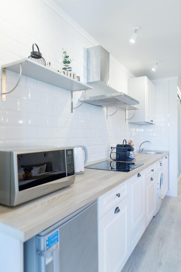 Near With Jacuzzi Apartment *