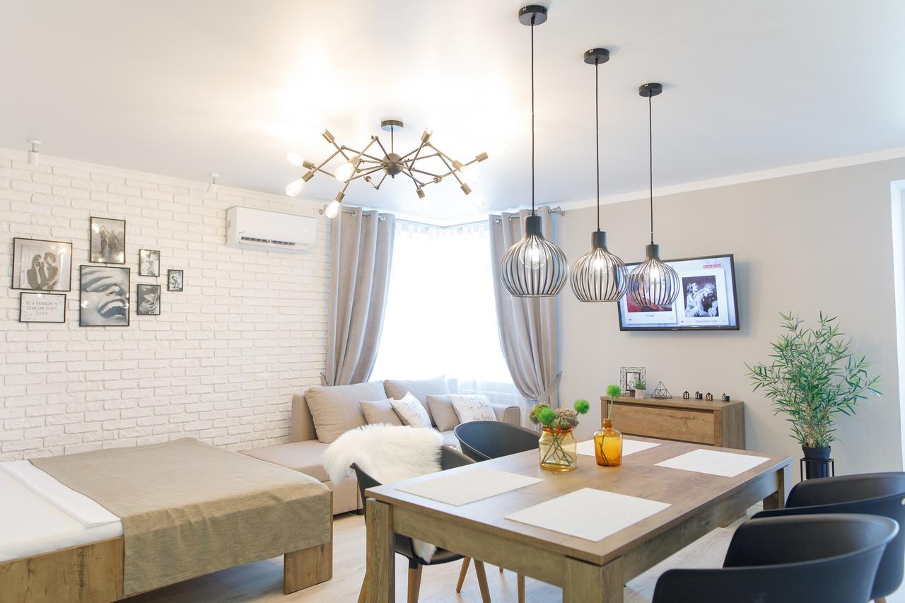 Apartment Near With Jacuzzi Sumy