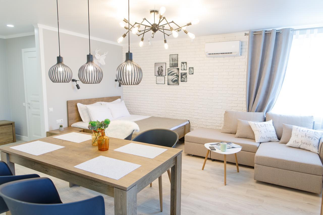 Apartment Near With Jacuzzi Sumy