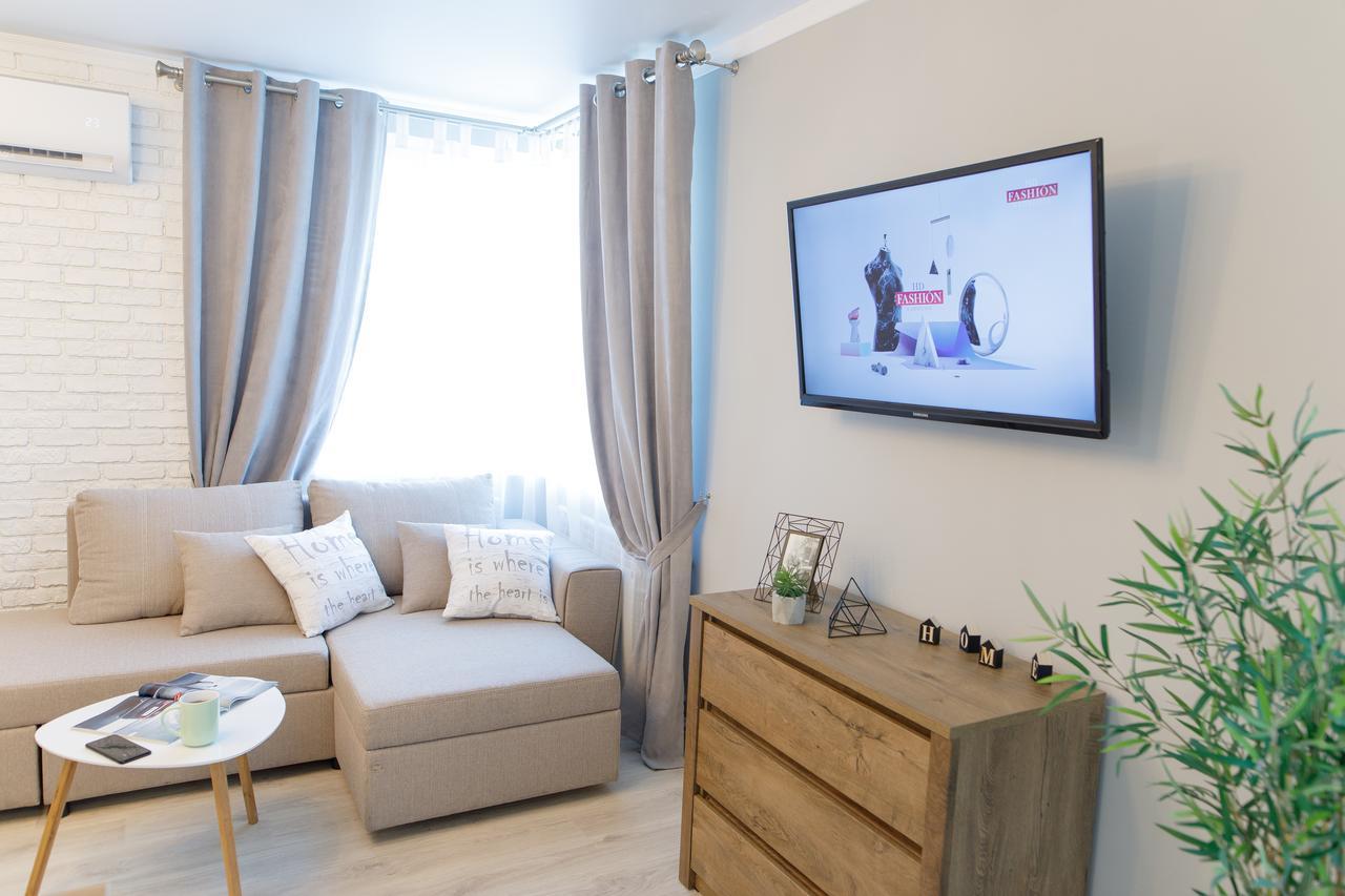Near With Jacuzzi Apartment